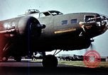 Image Memphis Belle B-17 Royaume-Uni, 1942, de la seconde 51 séquences d'archives historiques vidéo 65675053103