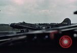 Image B-17 Royaume-Uni, 1942, de la seconde 6 séquences d'archives historiques vidéo 65675053106