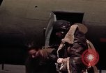 Standbild Shot bis B-17 Flugzeuge Vereinigtes Königreich, 1942, aus Sekunde 19 historischem Filmmaterial Videoclip 65675053107