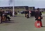 Standbild britischen und der United States Army Air Force Personal Vereinigtes Königreich, 1942, aus Sekunde 11 historischem Filmmaterial Videoclip 65675053115