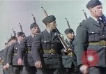 Standbild britischen und der United States Army Air Force Personal Vereinigtes Königreich, 1942, aus Sekunde 22 historischem Filmmaterial Videoclip 65675053115