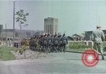 Standbild britischen und der United States Army Air Force Personal Vereinigtes Königreich, 1942, aus Sekunde 29 historischem Filmmaterial Videoclip 65675053115