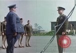 Standbild britischen und der United States Army Air Force Personal Vereinigtes Königreich, 1942, aus Sekunde 40 historischem Filmmaterial Videoclip 65675053115