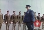 Standbild britischen und der United States Army Air Force Personal Vereinigtes Königreich, 1942, aus Sekunde 46 historischem Filmmaterial Videoclip 65675053115