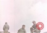Immagine di Memphis Belle ispezione Regno Unito, 1942, secondo 7 filmato di repertorio 65675053119