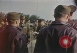 Immagine di Memphis Belle ispezione Regno Unito, 1942, secondo 22 filmato di repertorio 65675053119