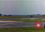 Immagine di Memphis Belle ispezione Regno Unito, 1942, secondo 29 filmato di repertorio 65675053119