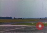 Immagine di Memphis Belle ispezione Regno Unito, 1942, secondo 34 filmato di repertorio 65675053119