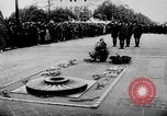 Immagine di Truppe tedesche decorate Parigi Francia, 1940, secondo 12 filmato di repertorio 65675053121