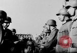 Immagine di Truppe tedesche decorate Parigi Francia, 1940, secondo 46 filmato di repertorio 65675053121