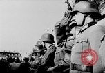 Immagine di Truppe tedesche decorate Parigi Francia, 1940, secondo 48 filmato di repertorio 65675053121