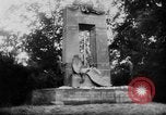 Immagine di Adolf Hitler Compiegne Francia, 1940, secondo 1 filmato di repertorio 65675053122