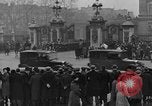 Standbild gun Crews von Pembrook und ausgezeichnet London England Vereinigtes Königreich, 1936, aus Sekunde 24 historischem Filmmaterial Videoclip 65675053126