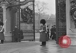 Standbild gun Crews von Pembrook und ausgezeichnet London England Vereinigtes Königreich, 1936, aus Sekunde 29 historischem Filmmaterial Videoclip 65675053126