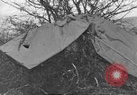 Standbild Wracks von Flugzeugen Petersfield Hampshire Vereinigtes Königreich, 1936, aus Sekunde 26 historischem Filmmaterial Videoclip 65675053127