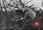 Standbild Wracks von Flugzeugen Petersfield Hampshire Vereinigtes Königreich, 1936, aus Sekunde 29 historischem Filmmaterial Videoclip 65675053127