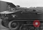 Standbild Live Fire Demonstrationen bei der British Army Royal School of Artillerie Salisbury England, 1936, aus Sekunde 7 historischem Filmmaterial Videoclip 65675053131