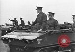 Standbild Live Fire Demonstrationen bei der British Army Royal School of Artillerie Salisbury England, 1936, aus Sekunde 22 historischem Filmmaterial Videoclip 65675053131