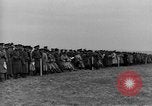 Standbild Live Fire Demonstrationen bei der British Army Royal School of Artillerie Salisbury England, 1936, aus Sekunde 35 historischem Filmmaterial Videoclip 65675053131