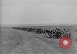 Standbild Live Fire Demonstrationen bei der British Army Royal School of Artillerie Salisbury England, 1936, aus Sekunde 40 historischem Filmmaterial Videoclip 65675053131