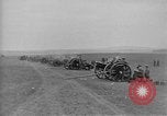 Standbild Live Fire Demonstrationen bei der British Army Royal School of Artillerie Salisbury England, 1936, aus Sekunde 59 historischem Filmmaterial Videoclip 65675053131