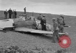 Image abattu allemand Messerschmidt Royaume-Uni, 1940, de la seconde 30 séquences d'archives historiques vidéo 65675053157