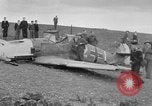 Image abattu allemand Messerschmidt Royaume-Uni, 1940, de la seconde 33 séquences d'archives historiques vidéo 65675053157