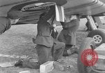 Standbild 66 Squadron RAF Spitfire Flugzeuge Vereinigtes Königreich, 1940, aus Sekunde 12 historischem Filmmaterial Videoclip 65675053159