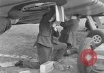 Standbild 66 Squadron RAF Spitfire Flugzeuge Vereinigtes Königreich, 1940, aus Sekunde 13 historischem Filmmaterial Videoclip 65675053159