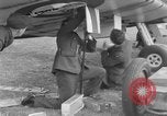 Standbild 66 Squadron RAF Spitfire Flugzeuge Vereinigtes Königreich, 1940, aus Sekunde 15 historischem Filmmaterial Videoclip 65675053159