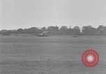 Standbild 66 Squadron RAF Spitfire Flugzeuge Vereinigtes Königreich, 1940, aus Sekunde 35 historischem Filmmaterial Videoclip 65675053159