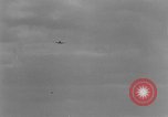 Standbild 66 Squadron RAF Spitfire Flugzeuge Vereinigtes Königreich, 1940, aus Sekunde 44 historischem Filmmaterial Videoclip 65675053159