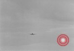 Standbild 66 Squadron RAF Spitfire Flugzeuge Vereinigtes Königreich, 1940, aus Sekunde 48 historischem Filmmaterial Videoclip 65675053159