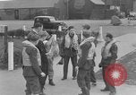 Standbild RAF-Piloten Briefing in der Schlacht von Großbritannien Vereinigtes Königreich, 1940, aus Sekunde 6 historischem Filmmaterial Videoclip 65675053160