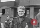 Standbild RAF-Piloten Briefing in der Schlacht von Großbritannien Vereinigtes Königreich, 1940, aus Sekunde 30 historischem Filmmaterial Videoclip 65675053160