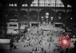 Standbild Pennsylvania Railroad Station New York City USA, 1940, aus Sekunde 43 historischem Filmmaterial Videoclip 65675053166