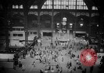 Standbild Pennsylvania Railroad Station New York City USA, 1940, aus Sekunde 46 historischem Filmmaterial Videoclip 65675053166