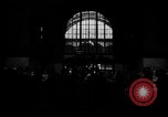Standbild Pennsylvania Railroad Station New York City USA, 1940, aus Sekunde 54 historischem Filmmaterial Videoclip 65675053166