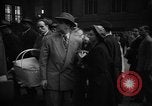 Standbild Pennsylvania Railroad Station New York City USA, 1940, aus Sekunde 11 historischem Filmmaterial Videoclip 65675053167