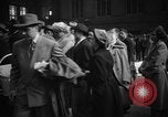 Standbild Pennsylvania Railroad Station New York City USA, 1940, aus Sekunde 15 historischem Filmmaterial Videoclip 65675053167