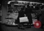 Standbild Pennsylvania Railroad Station New York City USA, 1940, aus Sekunde 20 historischem Filmmaterial Videoclip 65675053167