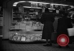 Standbild Pennsylvania Railroad Station New York City USA, 1940, aus Sekunde 23 historischem Filmmaterial Videoclip 65675053167