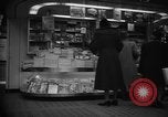 Standbild Pennsylvania Railroad Station New York City USA, 1940, aus Sekunde 24 historischem Filmmaterial Videoclip 65675053167