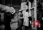 Standbild Pennsylvania Railroad Station New York City USA, 1940, aus Sekunde 8 historischem Filmmaterial Videoclip 65675053168