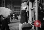 Standbild Pennsylvania Railroad Station New York City USA, 1940, aus Sekunde 18 historischem Filmmaterial Videoclip 65675053168