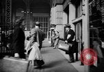 Standbild Pennsylvania Railroad Station New York City USA, 1940, aus Sekunde 30 historischem Filmmaterial Videoclip 65675053168