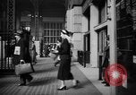 Standbild Pennsylvania Railroad Station New York City USA, 1940, aus Sekunde 32 historischem Filmmaterial Videoclip 65675053168