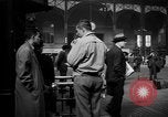 Standbild Pennsylvania Railroad Station New York City USA, 1940, aus Sekunde 53 historischem Filmmaterial Videoclip 65675053168