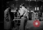Standbild Pennsylvania Railroad Station New York City USA, 1940, aus Sekunde 56 historischem Filmmaterial Videoclip 65675053168