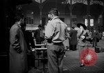Standbild Pennsylvania Railroad Station New York City USA, 1940, aus Sekunde 59 historischem Filmmaterial Videoclip 65675053168